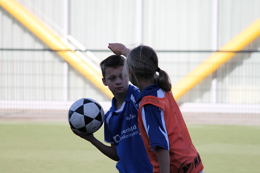 E3 tegen E2 22-09-12 100.JPG